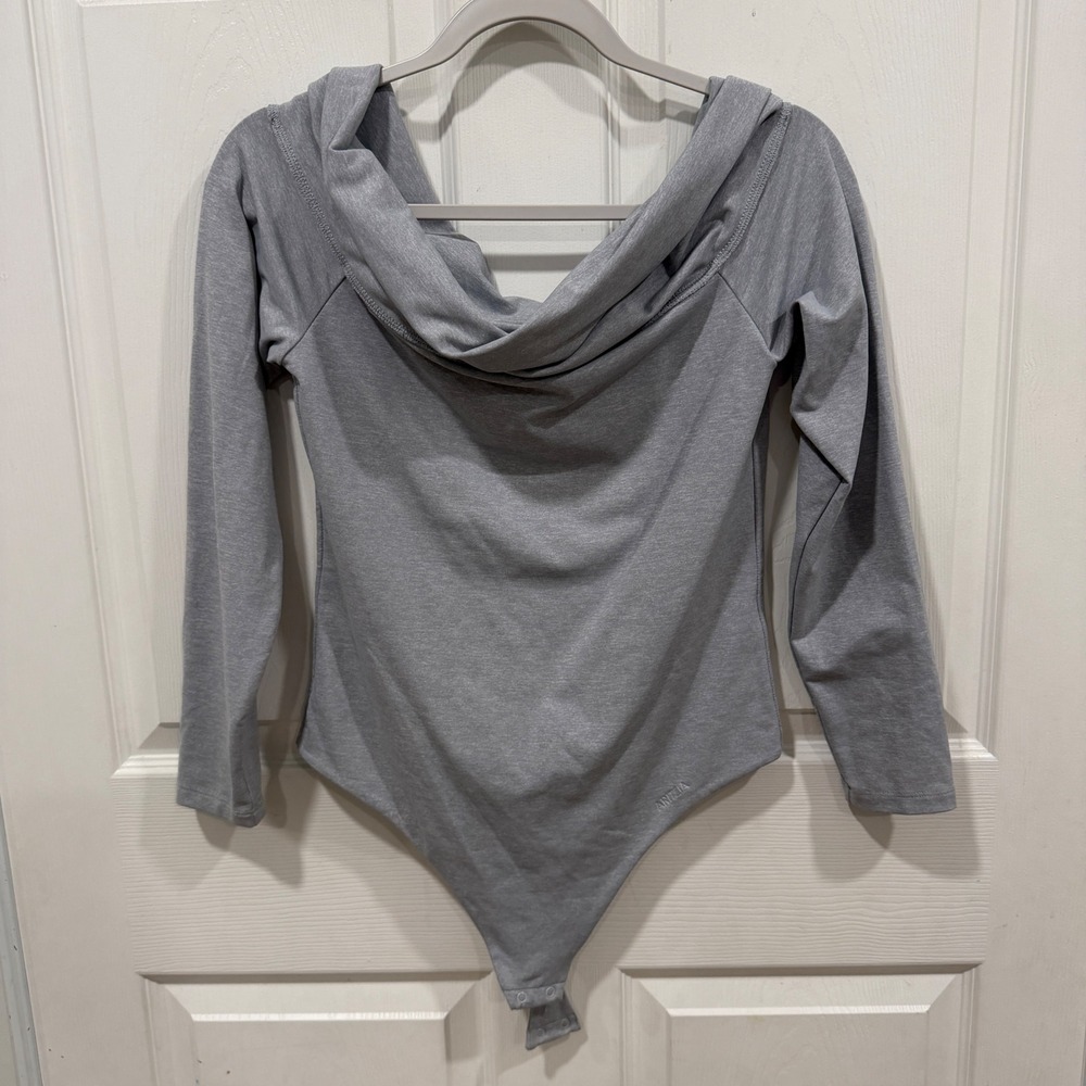 Aritzia Babaton Contour Cowl Neck Long Sleeve Bodysuit Grey L 121857